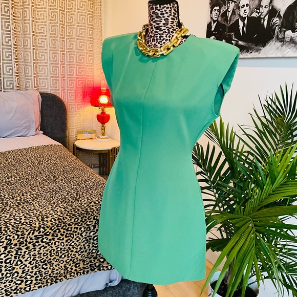 Green Shoulder Pad Mini Dress - Picture 4 of 8